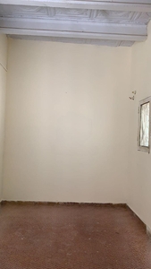 240 Yd² House for Sale In Gulshan-e-Iqbal Block 1, Karachi