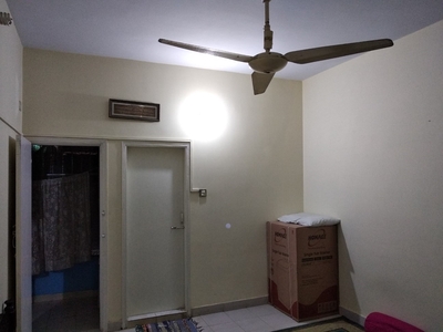 700 Ft² Flat for Sale In Surjani Town Sector 4, Karachi