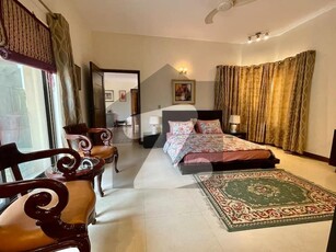 1 Bedroom Luxury Apartment is Available for Rent in Bahria Bahria Town Sector C