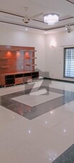 1 Kanal Upper Portion For Rent in Nishter Block bahria town Lahore Bahria Town Sector E