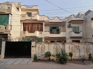 A 10 Marla House Is Up For Grabs In Marghzar Officers Colony