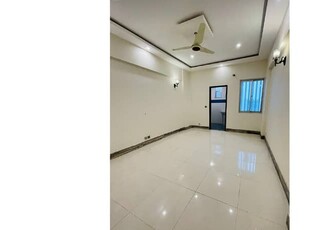 Clifton Block 5 Apartment For Sale 1800 Square Feet Only 5 Crore