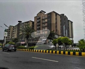 Invester Price , CDA Approved , Furnished Monthly Rental Value,(110000 ) , 2 Mints Drive From Main GT Road , On Main Gulberg Expressway , 2 Bed Luxury Apartment For Sale In A Big And Best luxus Mall And Residency , Gulberg . Luxus Mall and Residency