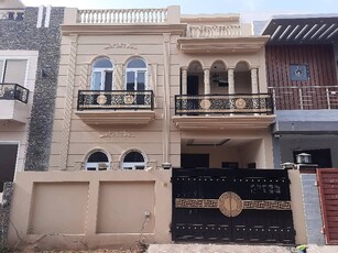 Spacious House Is Available For Sale In Ideal Location Of Citi Housing Scheme