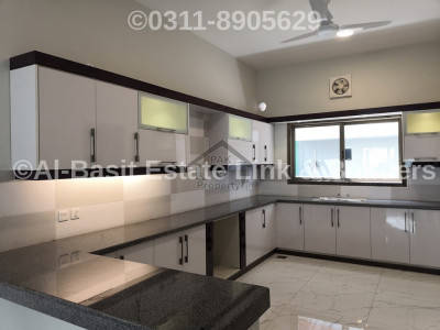 Separate Unit Upper Portion For Rent In DHA