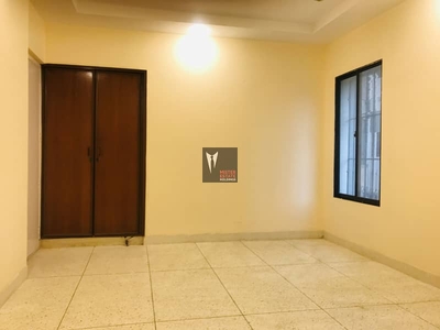 1800 Sq Ft West Open 2nd Floor Apartment With Reserved Parking In A Centrally Located, Quite And Peaceful Boundary Wall Project Located Behind Karsaz And Lal Qila Restaurant