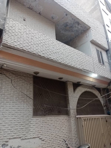 Plaza Is Available Center Of Jail Road & Ferozepur Road Ideal For Godown Warehouse Garage Etc