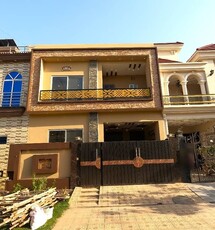 Own A House In 5 Marla Lahore