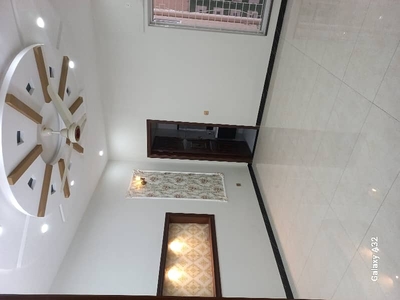 10 MARLA BEAUTIFUL HOUSE FOR SALE IN BAHRIA TOWN LAHORE
