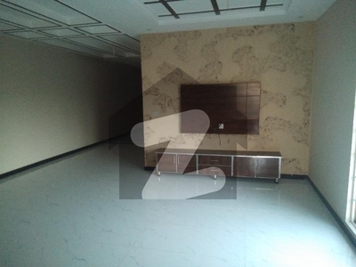 1 Kanal 1st floor portion for rent PCSIR Staff Colony