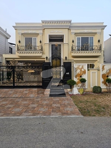 1 Kanal Classic Villa For Sale On Top Location DHA Phase 6