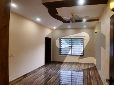 1 Kanal House For Sale At Very Ideal Location In Bahria Town Lahore Bahria Town Sector E