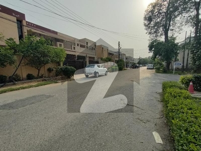 10-Marla 04-Bedroom's SD House Available For Rent in Askari 9 Lahore Cantt. Askari 9
