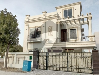10 Marla Brand New House Available For Rent In DHA Phase 7 Lahore. DHA Phase 7