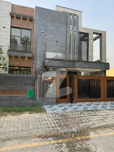 10 Marla Hosue for sale in sector F Bahria Town Lahore Bahria Town Sector F