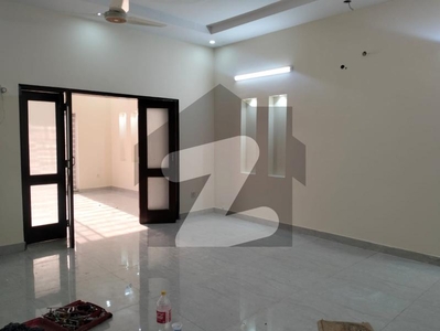 10 Marla House Available For Rent In EE Block Bahria Town,Lahore Bahria Town Block EE