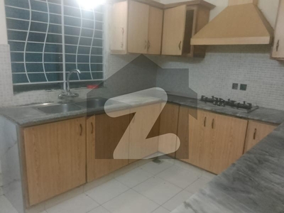 10 MARLA LOWER PORTION FOR RENT WITH MINIMUM RENT IN PHASE 8 DHA Phase 8 Block R