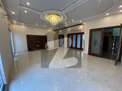 10 Marla Slightly Used House For Sale Near Jalal Son'S Prime Location Of DHA Lahore DHA Phase 5