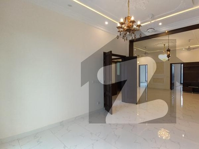10 Marla Upper Portion Available For Rent Bahria Town Shaheen Block