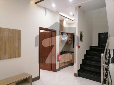 10 MARLA UPPER PORTION AVAILABLE FOR RENT IN BAHRIA TAUHEED BLOCK Bahria Town Tauheed Block