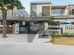 100% Original Add 10 Marla Modern Design House For Sale DHA Phase 4