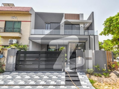 100% Original Add Magnificent 10 Marla Ultra Modern Brand New Luxury House For Sale DHA Phase 8 Ex Air Avenue