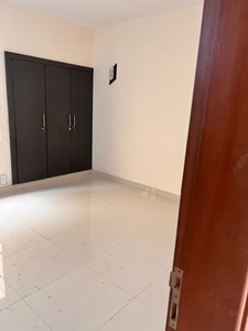 1800 Ft² Flat for Sale In DHA Phase 4, Karachi