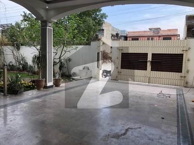 4 Kanal house is available for rent in gulberg Gulberg
