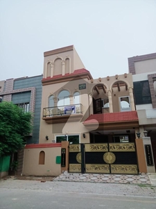 5 Marla House on Beautiful Location For Rent in Bahria Town Lahore Bahria Town Jinnah Block