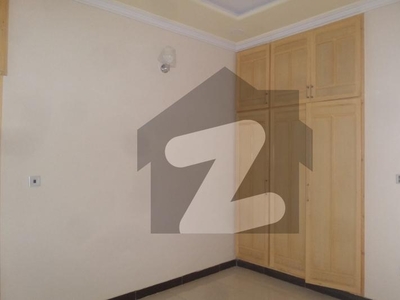 7 Marla House In Central Bahria Town Phase 8 For rent Bahria Town Phase 8