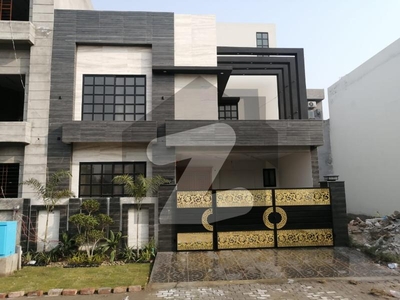 8 Marla House For Sale In Phase 1 Dream Gardens Lahore Dream Gardens