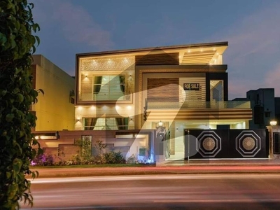A BEAUTIFUL 1 KANAL HOUSE FOR SALE IN OVERSEAS A BLOCK BAHRIA TOWN LAHORE Bahria Town Overseas A