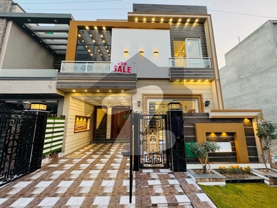 A BEAUTIFUL 5 MARLA HOUSE FOR SALE IN JINNAH BLOCK SECTOR E BAHRIA TOWN LAHORE Bahria Town Jinnah Block