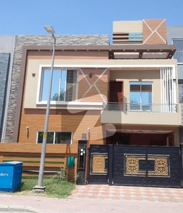 BRAND NEW 5 MARLA HOUSE FOR RENT BAHRIA ORCHARD LAHORE Bahria Orchard