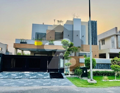 ONE KANAL BEAUTIFULL HOUSE AVALIABLE FOR RENT IN DHA DEFANCE DHA Phase 3