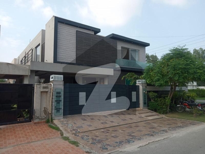 Phase 7 1 Kanal Hot Location Brand New House For Rent DHA Phase 7