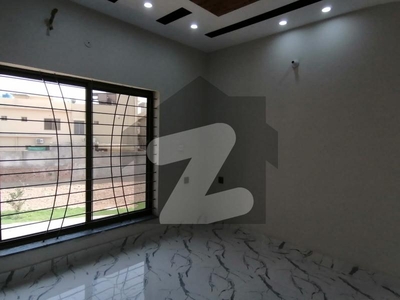 This Is Your Chance To Buy Upper Portion In Gulshan-e-Ravi - Block B Gulshan-e-Ravi Block B