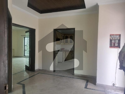Upper portion 3 Bed Room Separate Gate DHA Phase 3