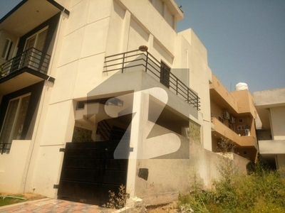 Upper portion available for Rent in a house with Water Bore and Solar Power Media Town Block D