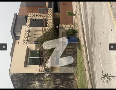 Upper Portion Is Available For rent In Bahria Town Phase 8 - Block E Bahria Town Phase 8 Block E