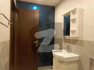 1 BEDROOM BRAND NEW APARTMENT FOR SALE IN SECTOR E BAHRIA TOWN LAHORE Bahria Town Sector E