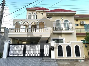 10 Marla Brand New House Available For Sale Wapda Town Phase 1