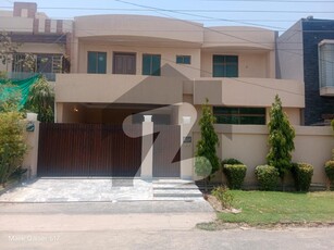 10 Marla House In Wapda Town For Sale At Good Location Wapda Town Phase 1 Block A