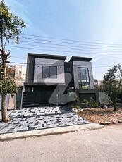13 Marla Corner Modern Villa For Sale Near park DHA Phase 4