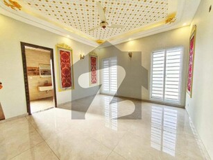 1KANAL BEAUTIFUL LUXURY HOUSE FOR SALE IN BAHRIA TOWN LAHORE Bahria Town Janiper Block