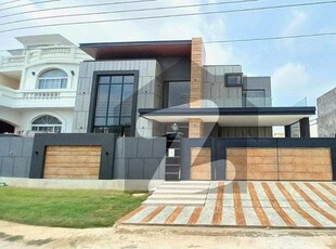 20 Marla House In Wapda Town Phase 2 - Block R For sale Wapda Town Phase 2 Block R