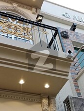 5 Marla Beautiful house available for sale in Bahria Town Phase 8 Bahria Town Phase 8