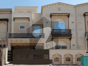 7 Marla House In Bahria Town Phase 8 - Usman Block For sale At Good Location Bahria Town Phase 8 Usman Block