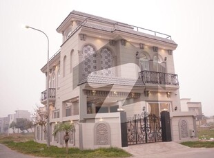 abid associates features 5 marla beauty villa for sale DHA 9 Town