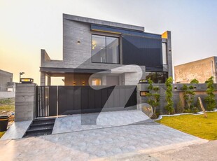 *Brand New 1 Kanal Designer Bungalow for Sale in DHA Phase 7, Y Block!* DHA Phase 7